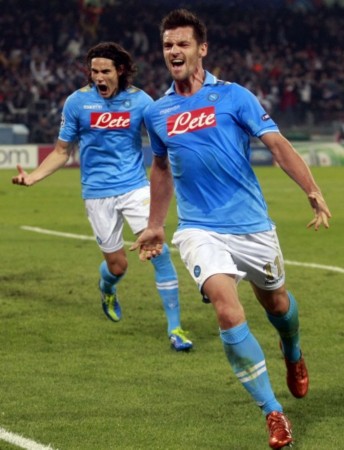 挥了至关重 挥了至关重